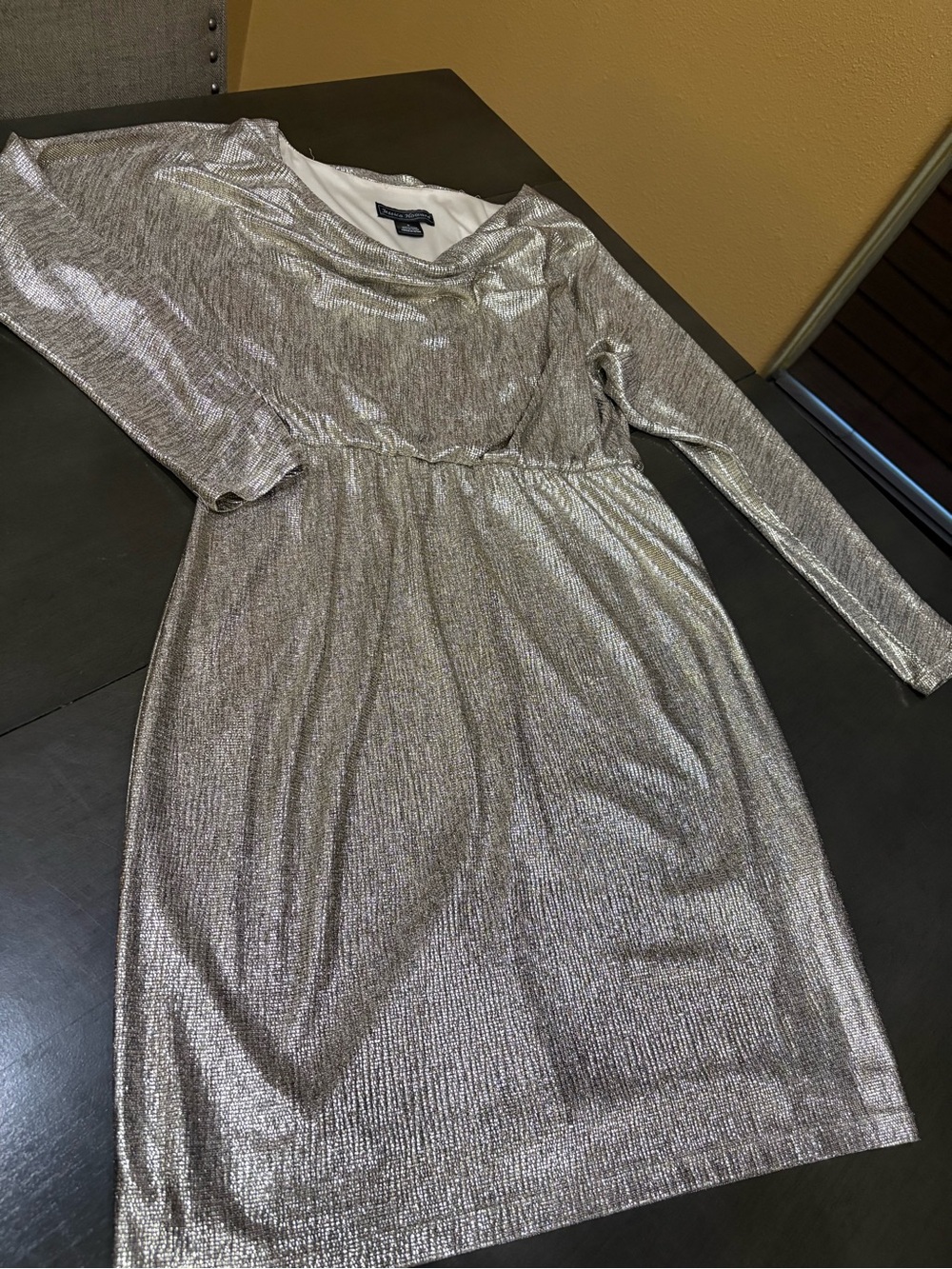 Jessica Howard Metallic Gold Blouson Dress